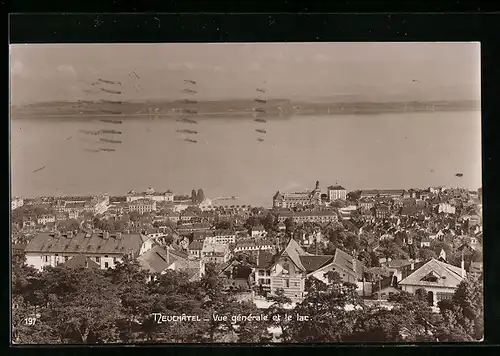 AK Neuchâtel, vue générale et le lac