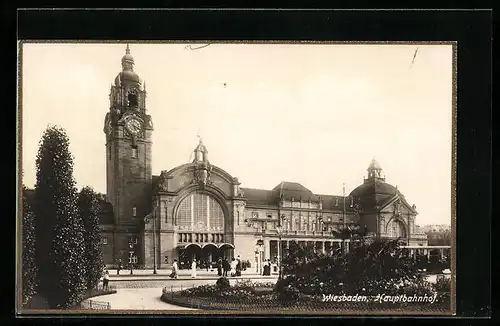 AK Wiesbaden, Blick auf den Hauptbahnhof