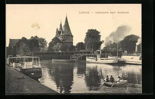 AK Lübeck, Hafenpartie beim Holstentor, Boote