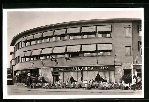 AK Apeldoorn, Hotel Cafe Restaurant Atlanta, Stationsplein