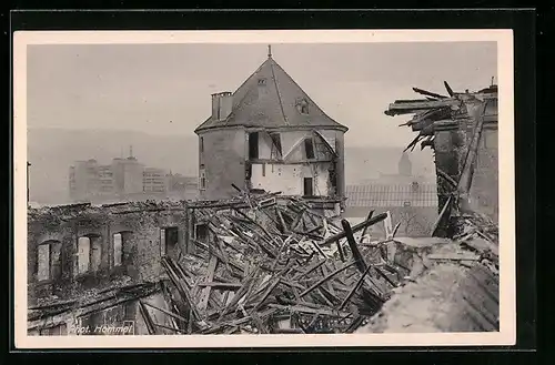 AK Stuttgart, Brand des Alten Schlosses, Innere des ausgebrannten Schlosses gegen den Süd-Turm