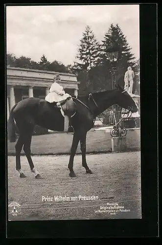 AK Prinz Wilhelm im Kleidchen auf einem Pferd
