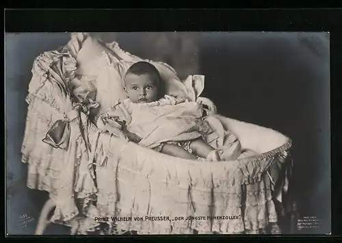 AK Prinz Wilhelm als Baby in seiner Wiege
