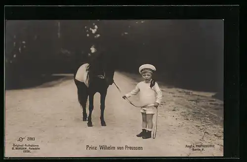 AK Prinz Wilhelm als Kleinkind mit Pony an der Leine