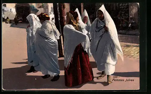AK Jüdische Frauen mit Gewändern