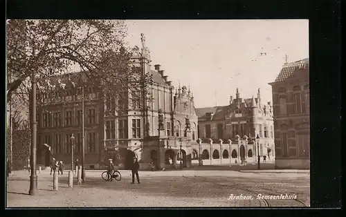 AK Arnhem, Gemeentehuis