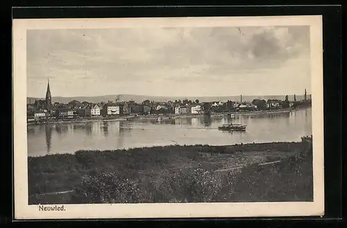 AK Neuwied, Gesamtansicht mit Flusspartie