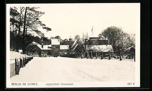 AK Berlin-Grunewald, Jagdschloss Grunewald im Schnee