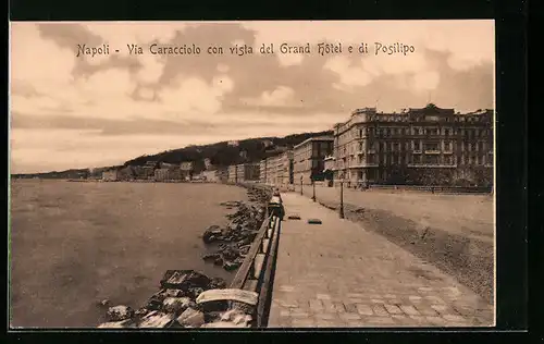 AK Napoli, Via Caracciolo con vista del Grand Hotel e di Posilipo