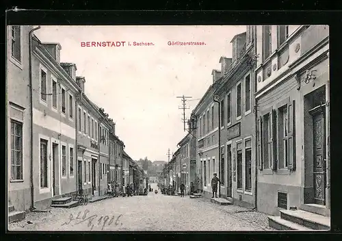 AK Bernstadt i. Sachsen, Görlitzerstrasse mit Anwohnern