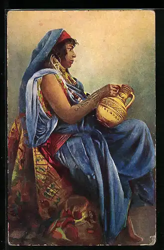 AK Arabische Frau mit Tätowierungen und goldenem Wasserkrug
