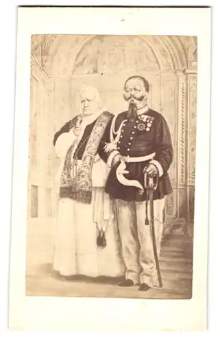 Fotografie unbekannter Fotograf und Ort, König Viktor Emanuel II. von Sardinien-Piemont nebst Papst Pius IX