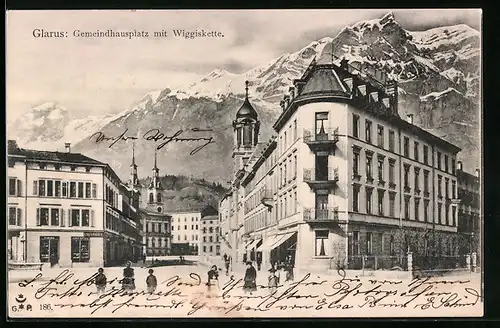 AK Glarus, Gemeindehausplatz mit Wiggiskette