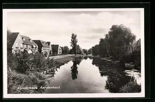 AK Aerdenhout, Vondelkade