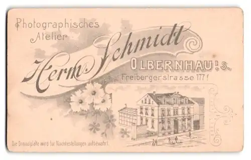 Fotografie Herm. Schmidt, Olbernhau i. S., Freibergerstr. 177, Ansicht Olbernhau i. Sa., Blick auf das Fotoatelier