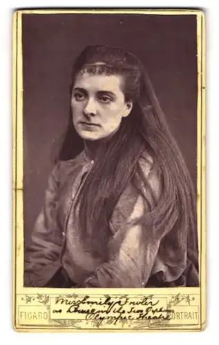 Fotografie William Wright, London, Portrait Emily Fowler, englische Schauspielerin und Sängerin in Two Orphans
