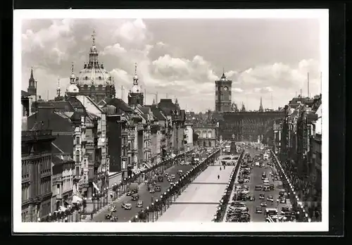AK Berlin, Unter den Linden aus der Vogelschau