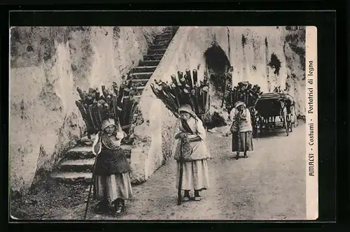AK Amalfi, Costumi, Portatrici di legna