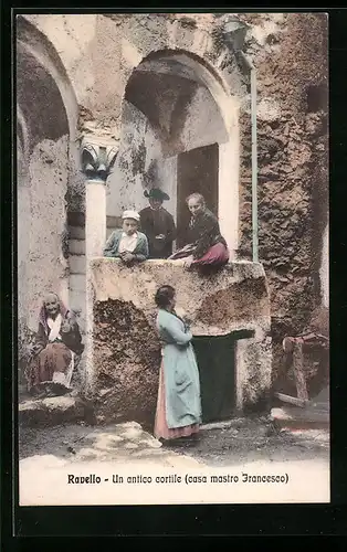 AK Ravello, Un antico cortile