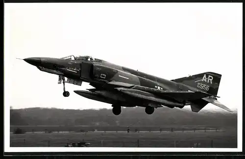 Fotografie Flugzeug McDonnell F-4 Phantom der US-Air Force beim Start