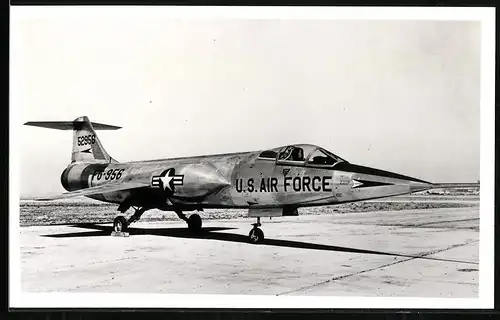 Fotografie Flugzeug Lockheed F-104 Starfighter der US-Air Force, Kennung F6-956
