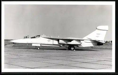 Fotografie Flugzeug General Dynamics F-111 Aardvark der US-Air Force