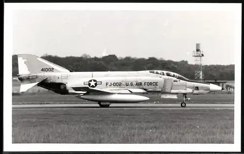 Fotografie Flugzeug McDonnell F-4 Phantom der US-Air Force, FJ-002
