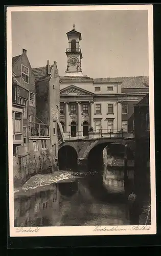 AK Dordrecht, Voorstraatshaven, Stadthuis