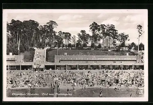 AK Berlin-Wannsee, Blick auf Strand vom Rettungssteg