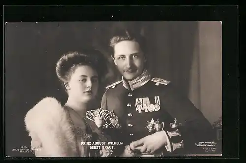 AK Prinz August Wilhelm von Preussen nebst Braut