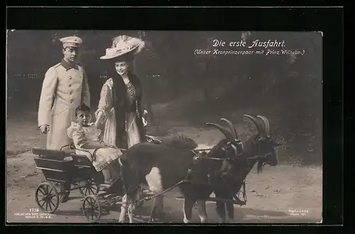 AK Kronprinz Wilhelm von Preussen mit Familie, Prinz Wilhelm auf einem Ziegengespann