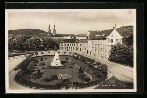 AK Lahr i. B., Blick auf den Bahnhofplatz