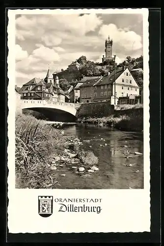 AK Dillenburg, Uferpartie mit Brücke