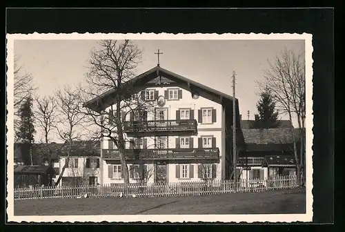 Foto-AK Schliersee, Blick auf ein Haus, 1933
