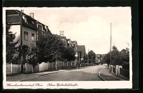AK Münchenbernsdorf /Th., Partie in der Oberen Schlossstrasse