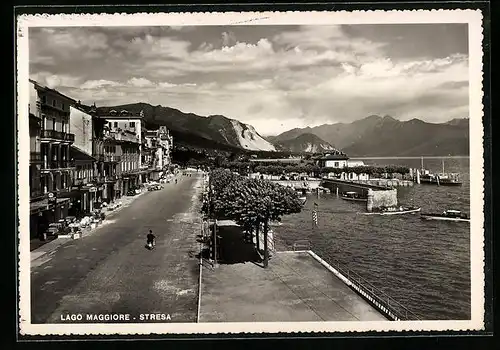AK Stresa /Lago Maggiore, Ortspartie am Wasser