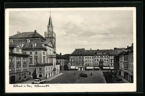 AK Löbau i. Sa., Altmarkt mit Rathaus