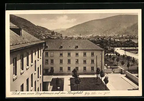 AK Heidelberg, Chirurgische Universitätsklinik, Blick von einer Liegeterrasse auf den Königstuhl