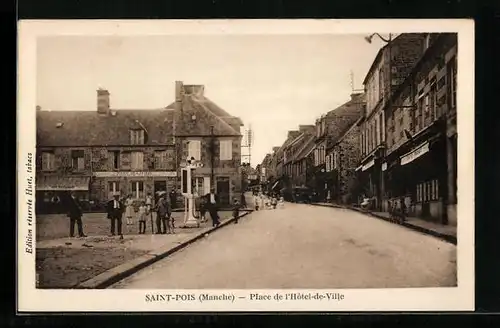 AK Saint-Pois, Place de l`Hotel-de-Ville
