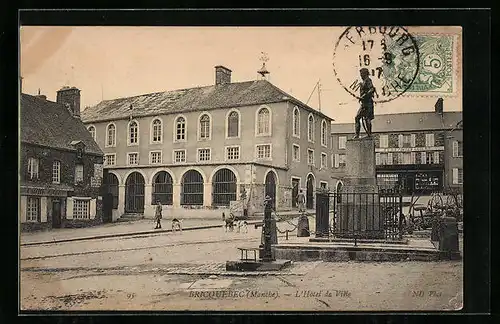 AK Bricquebec, L`Hotel de Ville