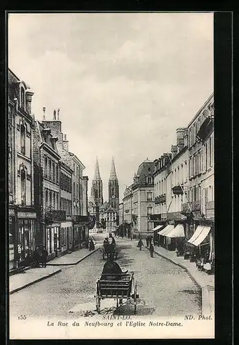 AK Saint-Lo, La Rue du Neufbourg et l`Eglise Notre-Dame