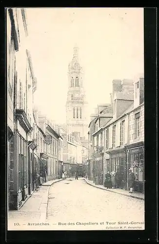 AK Avranches, Rue des Chapeliers et Tour Saint-Gervais