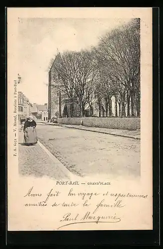 AK Port-Bail, Grand Place