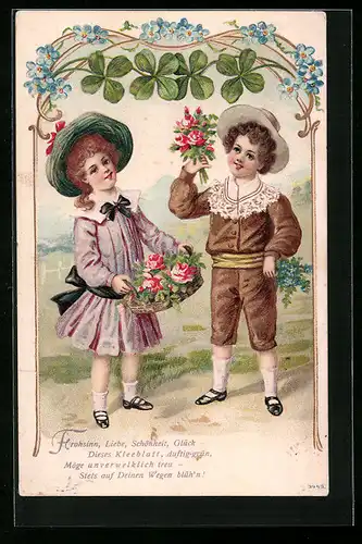 Präge-AK Zwei Kinder mit Blumen und Glücksklee