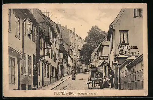AK Flensburg, Marienstrasse mit Geschäften