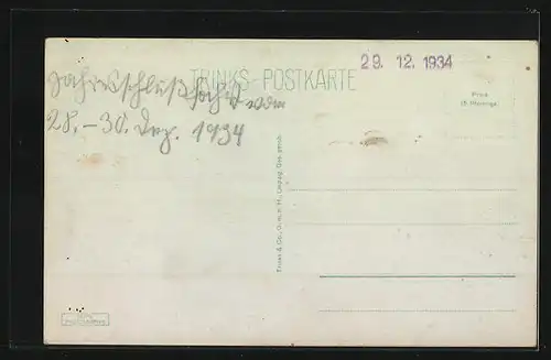 AK Essen, Bahnhofsvorplatz mit Passanten und Strassenbahn