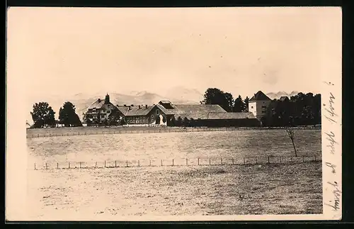 AK Weilheim in Oberbayern, Blick zum Hofgut Waitzacker