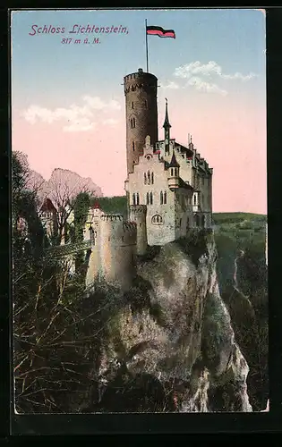 AK Schloss Lichtenstein mit wehender Flagge