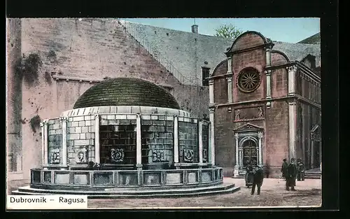 AK Dubrovnik, Ragusa, Menschen am Brunnen