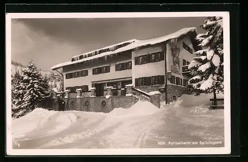 AK Spitzingsee, vor dem Polizeiheim im Schnee